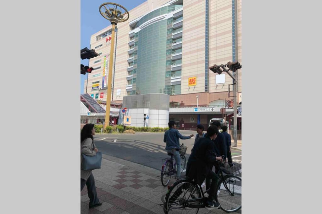 Ferienwohnung ひまわり 向日葵 Himawari Takamatsu Exterior foto